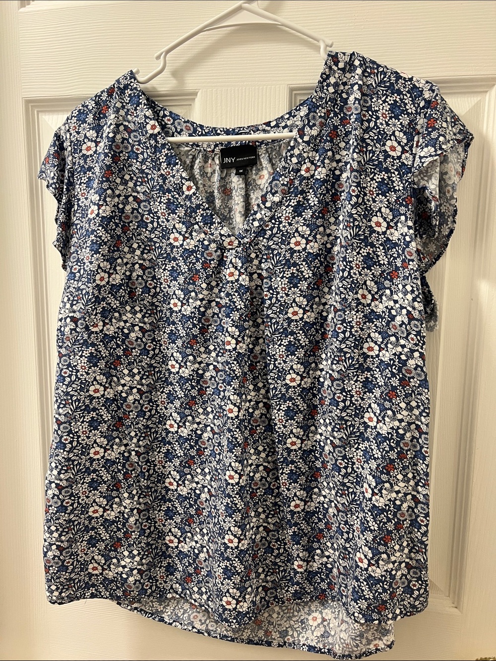 Jones New York Navy Floral V-Neck Short Sleeve Blouse
